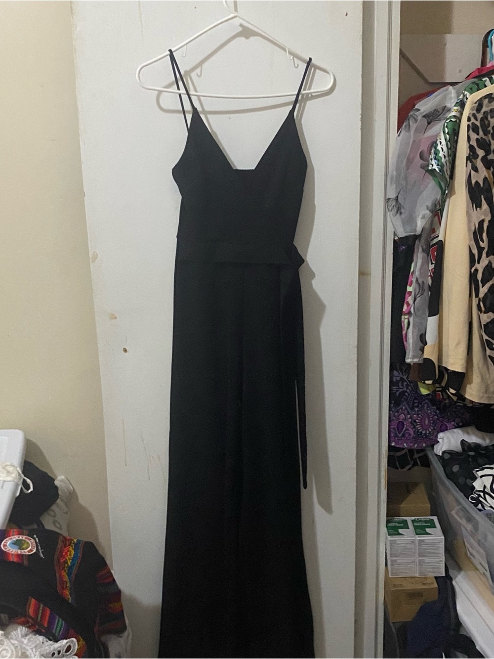 Classic Black Strapless-Style Maxi Dress with Waist Tie